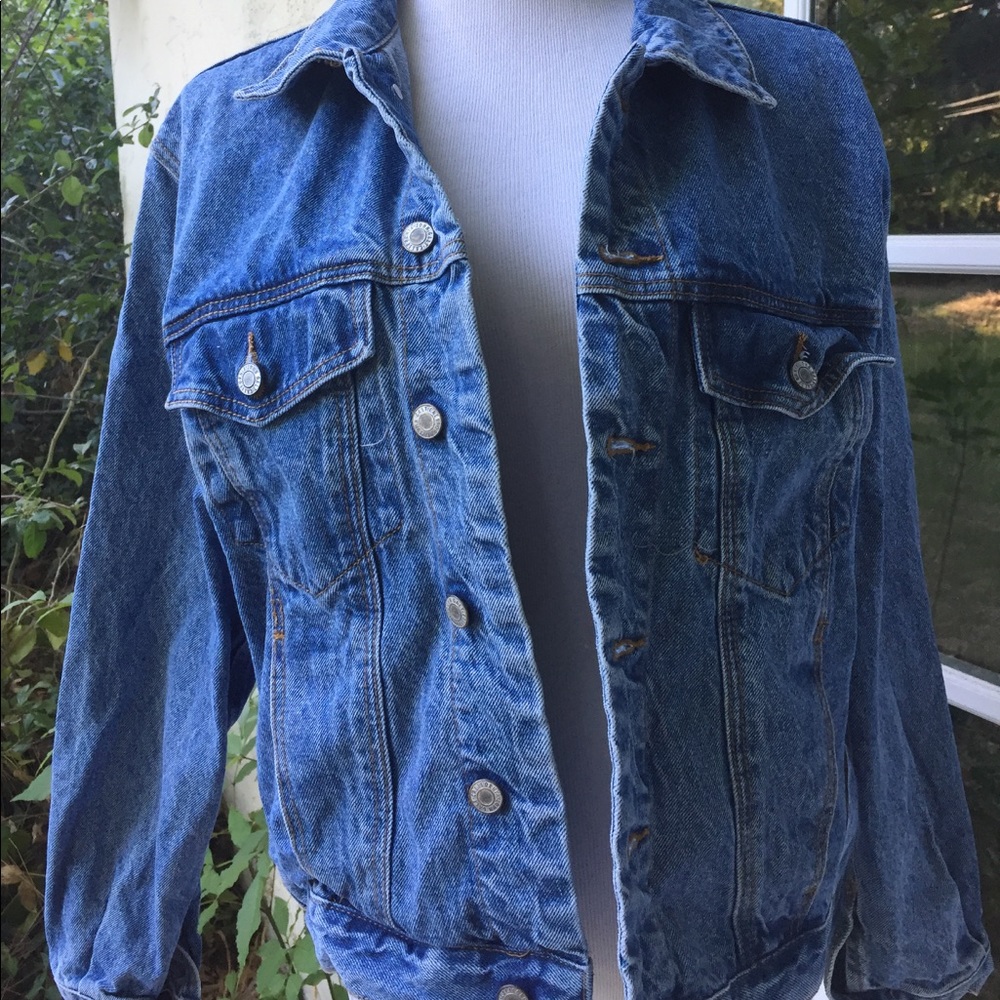 Brandy Melville Kaylee Denim Jacket